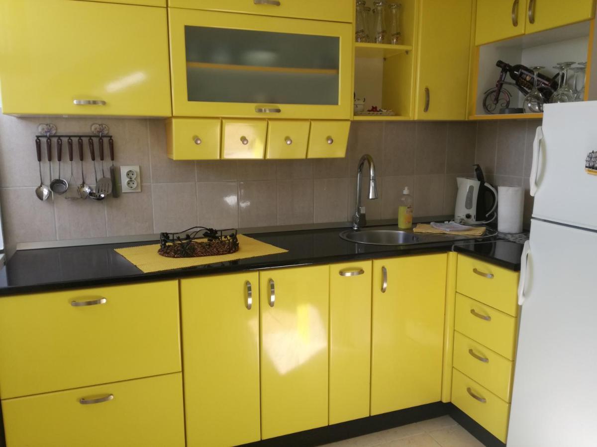 Apartamento Apartman Gaga Pirot Exterior foto